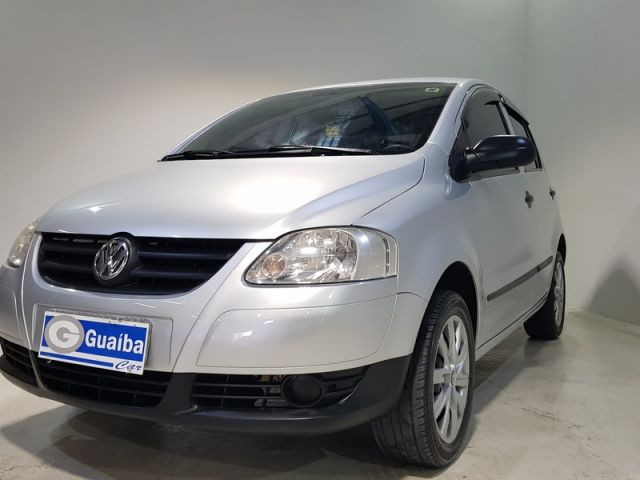 Volkswagen Fox 1.6 Mi 8V Total Flex Volkswagen Fox 1.6 Mi 8V Total Flex