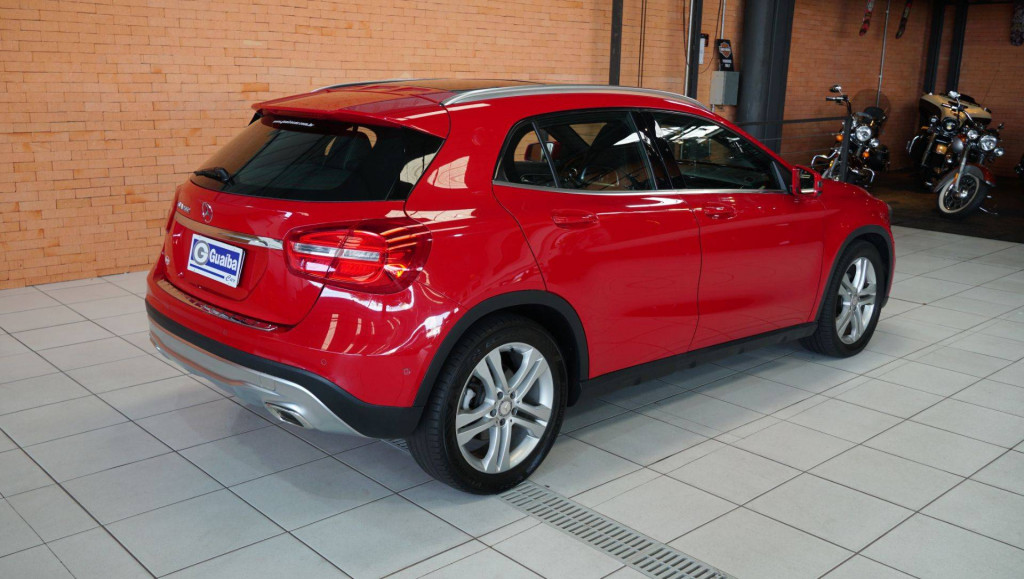 Imagem do veículo MERCEDES-BENZ GLA200 2015