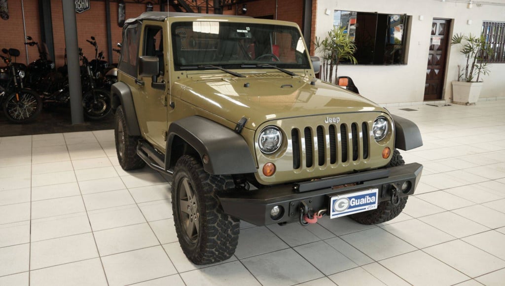 Imagem do veículo JEEP WRANGLER SPT 3.6L 2013