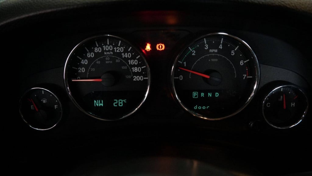 Imagem do veículo JEEP WRANGLER SPT 3.6L 2013