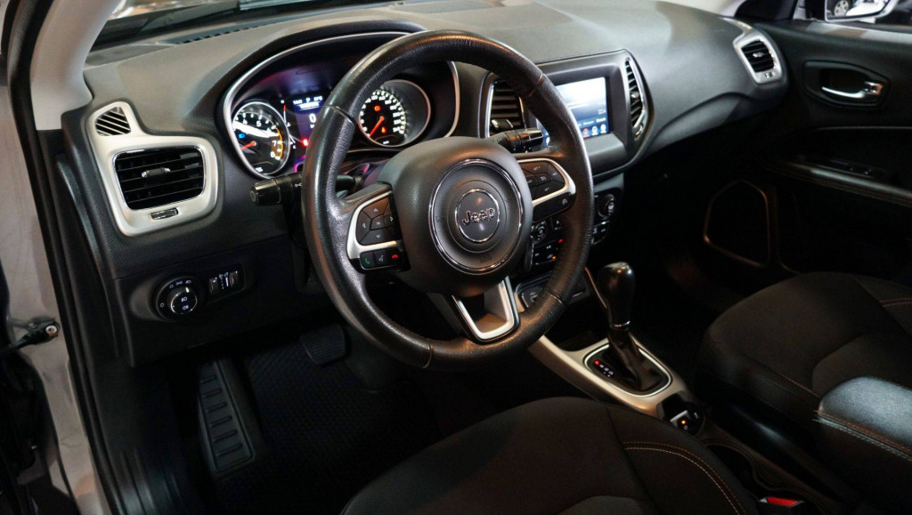 Imagem do veículo JEEP COMPASS SPORT FLEX 2019