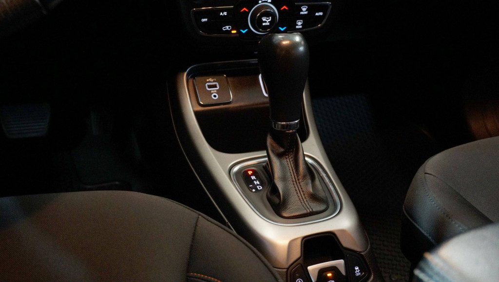 Imagem do veículo JEEP COMPASS SPORT FLEX 2019