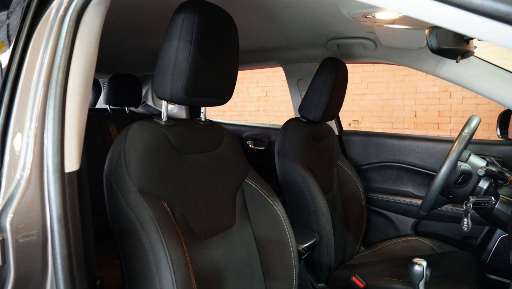 Imagem do veículo JEEP COMPASS SPORT FLEX 2019