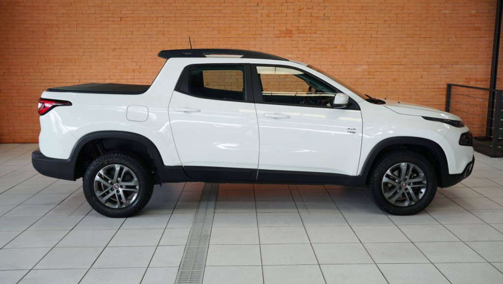 Imagem do veículo FIAT TORO FREEDOM AT9 D4 2020