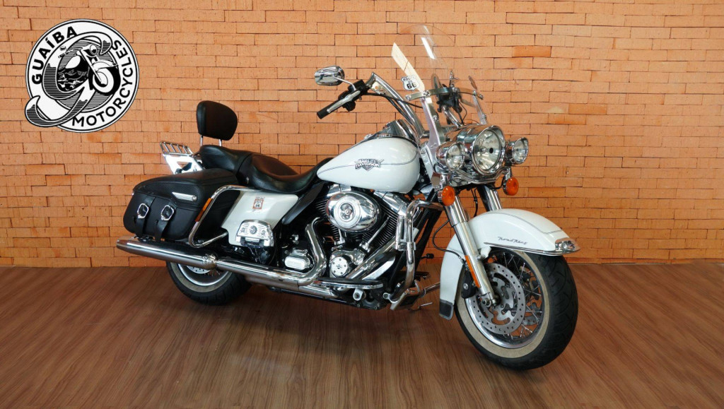 Imagem do veículo HARLEY-DAVIDSON FLHRC 2013