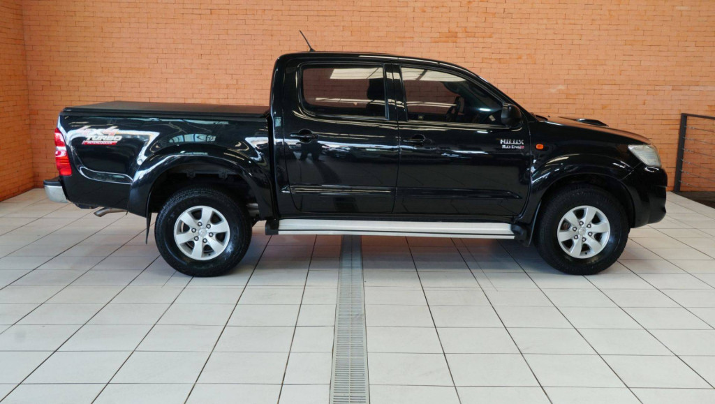 Imagem do veículo TOYOTA HILUX CD4X4 SR 2014