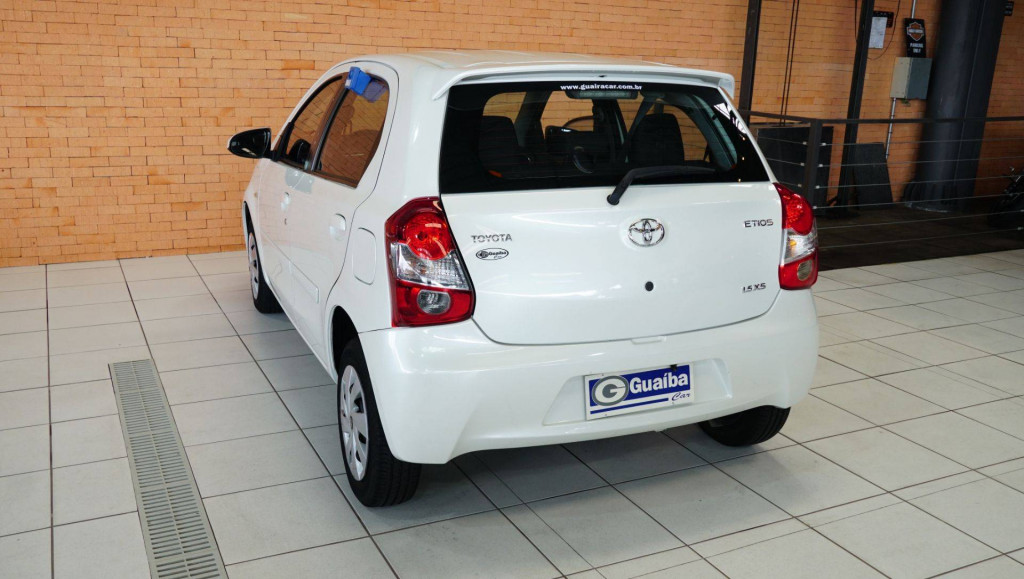 Imagem do veículo TOYOTA ETIOS HB XS 15 MT 2017