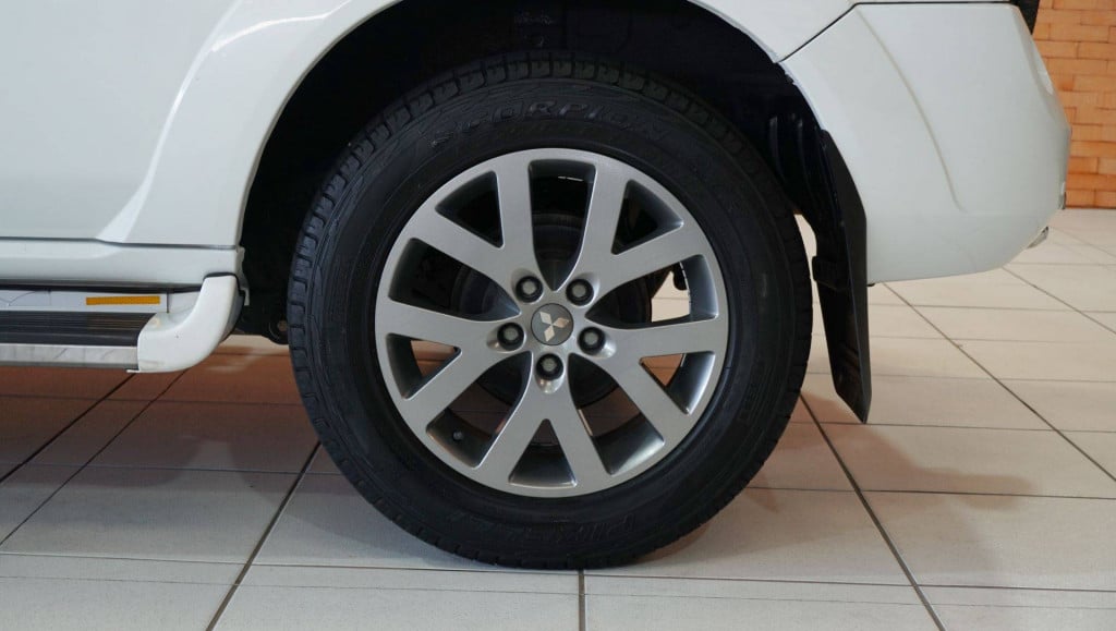 Imagem do veículo MITSUBISHI PAJERO TR4 FL 2WD HP 2015