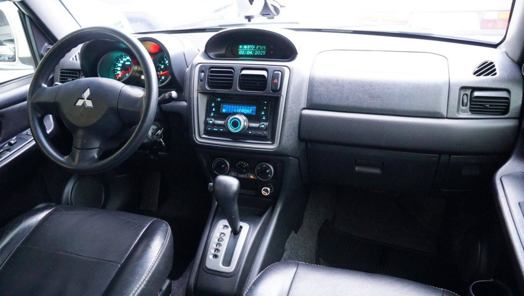 Imagem do veículo MITSUBISHI PAJERO TR4 FL 2WD HP 2015