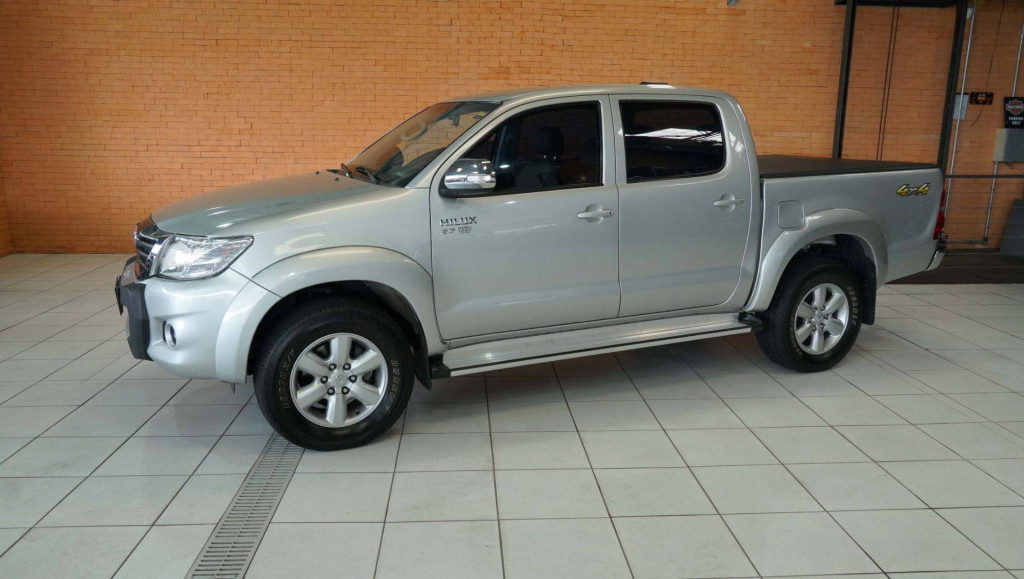 Toyota Hilux Cd4x4 Srv 2014