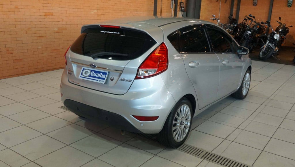 Imagem do veículo Ford Fiesta Ha 1.6l Ti A 2015