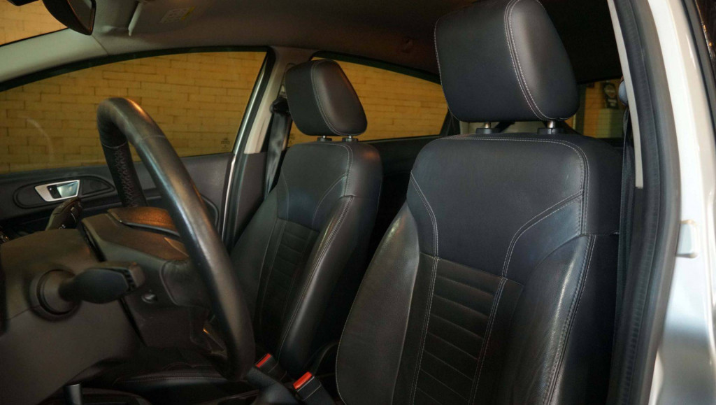 Imagem do veículo Ford Fiesta Ha 1.6l Ti A 2015