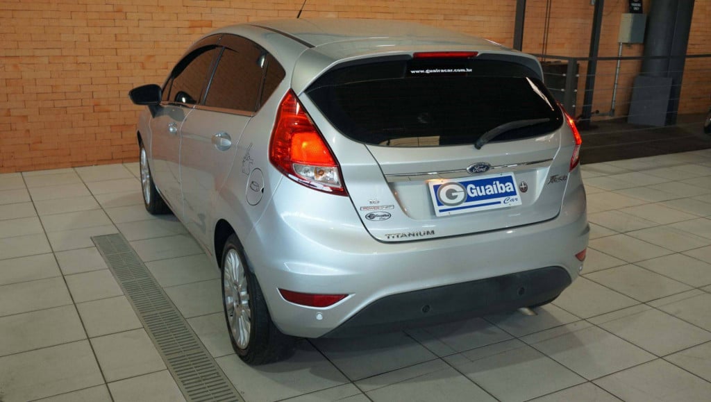 Imagem do veículo Ford Fiesta Ha 1.6l Ti A 2015
