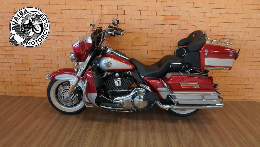 Imagem do veículo Harley-davidson Flhtcui 2004