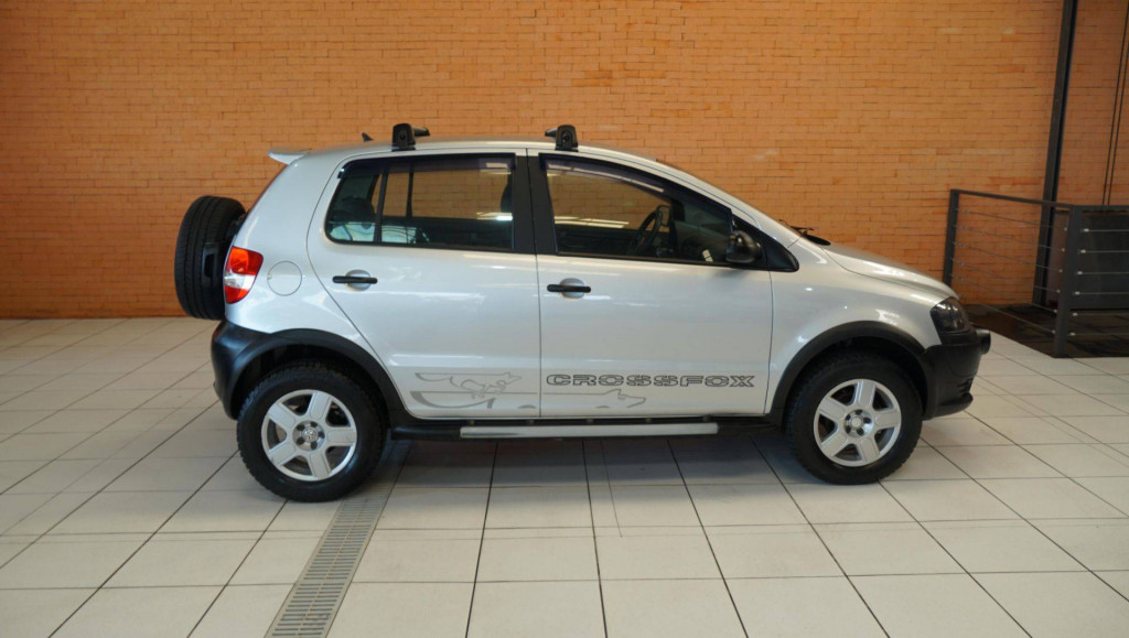 Imagem do veículo Volkswagen Crossfox 2010