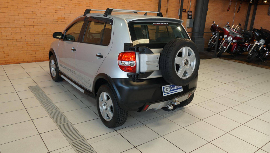 Imagem do veículo Volkswagen Crossfox 2010