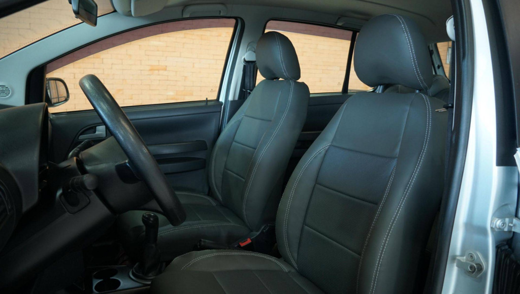 Imagem do veículo Volkswagen Crossfox 2010