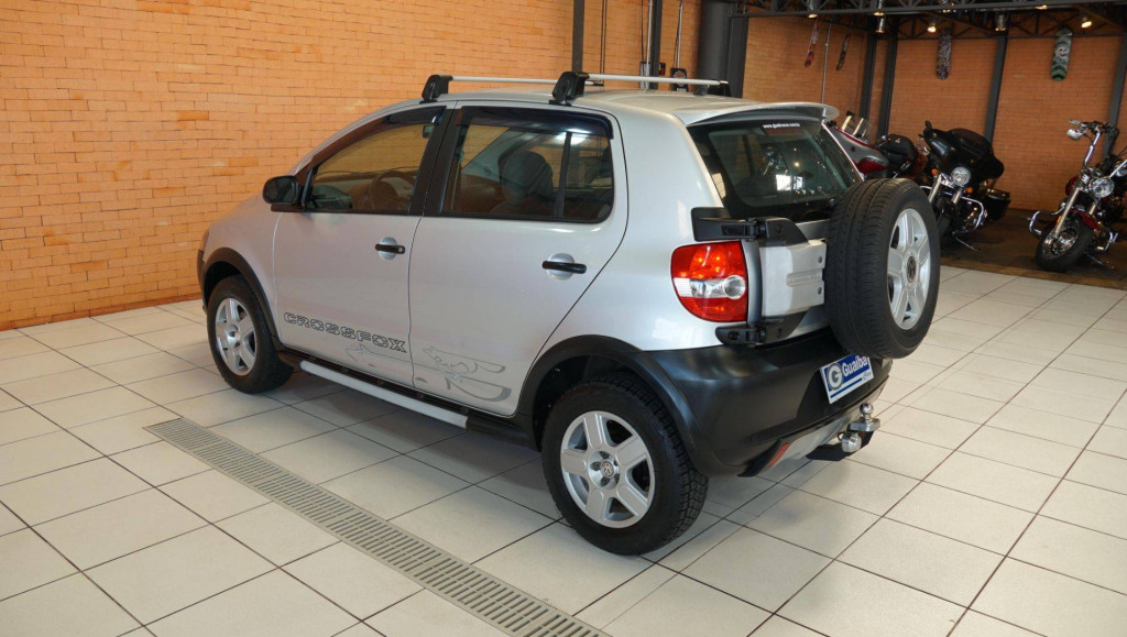 Imagem do veículo Volkswagen Crossfox 2010