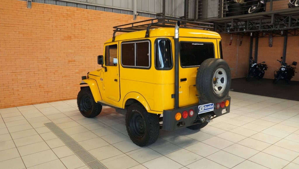 Imagem do veículo Toyota Bandeirante 1990