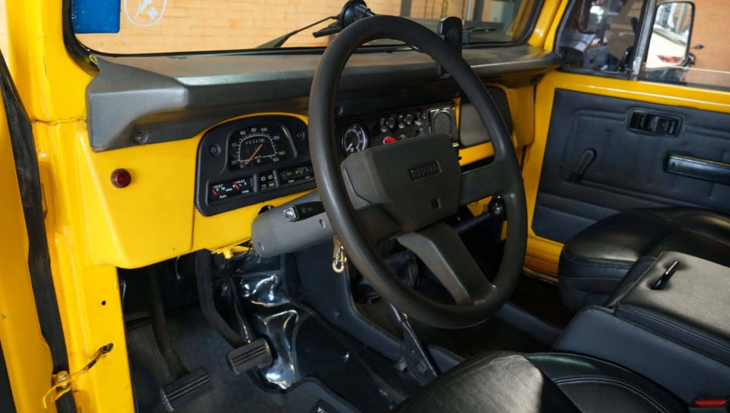Imagem do veículo Toyota Bandeirante 1990