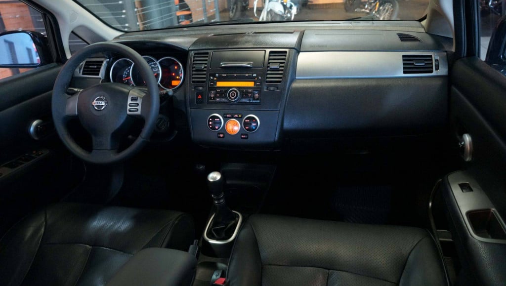 Imagem do veículo Nissan Tiida 18sl Flex 2013