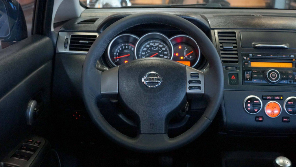 Imagem do veículo Nissan Tiida 18sl Flex 2013