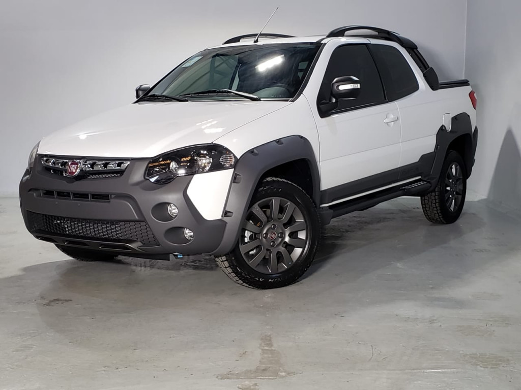 FIAT STRADA 1.8 MPI ADVENTURE CD 16V FLEX 3P FIAT STRADA 1.8 MPI ADVENTURE CD 16V FLEX 3P