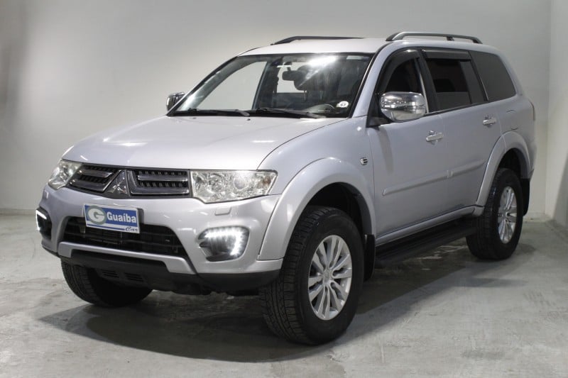 MITSUBISHI PAJERO DAKAR 3.2 HPE 4X4 7 LUGARES 16V TURBO INTERCOOLER DIESEL 4P AUTOMÁTICO MITSUBISHI PAJERO DAKAR 3.2 HPE 4X4 7 LUGARES 16V TURBO INTERCOOLER DIESEL 4P AUTOMÁTICO