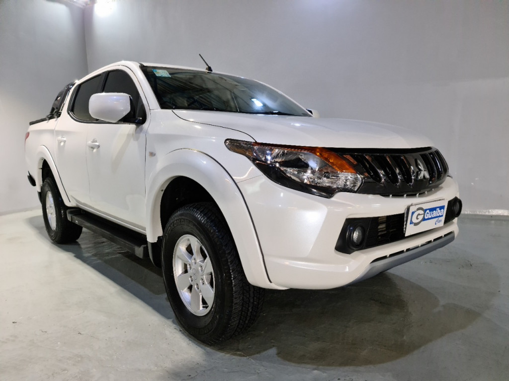 MITSUBISHI L200 TRITON 2.4 16V TURBO DIESEL SPORT GLS CD 4P 4X4 AUTOMÁTICO MITSUBISHI L200 TRITON 2.4 16V TURBO DIESEL SPORT GLS CD 4P 4X4 AUTOMÁTICO