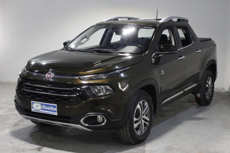 FIAT TORO 2.0 16V TURBO DIESEL VOLCANO 4WD AT9 FIAT TORO 2.0 16V TURBO DIESEL VOLCANO 4WD AT9