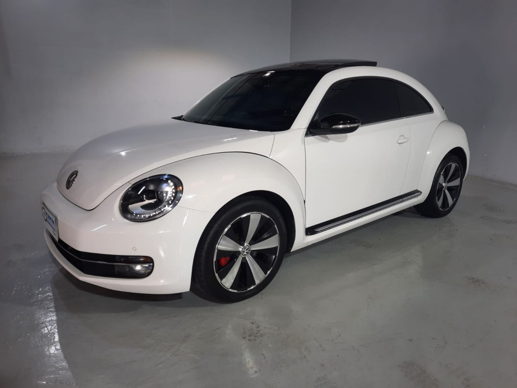VOLKSWAGEN FUSCA 2.0 TSI 16V GASOLINA 2P AUTOMÁTICO VOLKSWAGEN FUSCA 2.0 TSI 16V GASOLINA 2P AUTOMÁTICO
