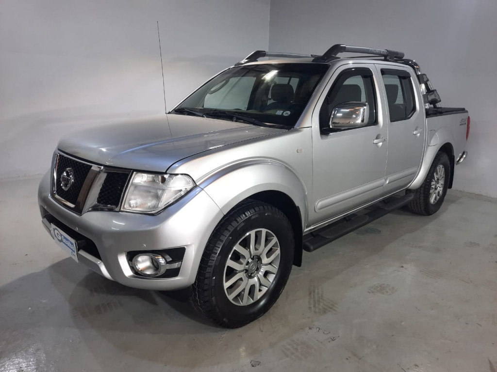 NISSAN FRONTIER 2.5 SL 4X4 CD TURBO ELETRONIC DIESEL 4P AUTOMÁTICO NISSAN FRONTIER 2.5 SL 4X4 CD TURBO ELETRONIC DIESEL 4P AUTOMÁTICO