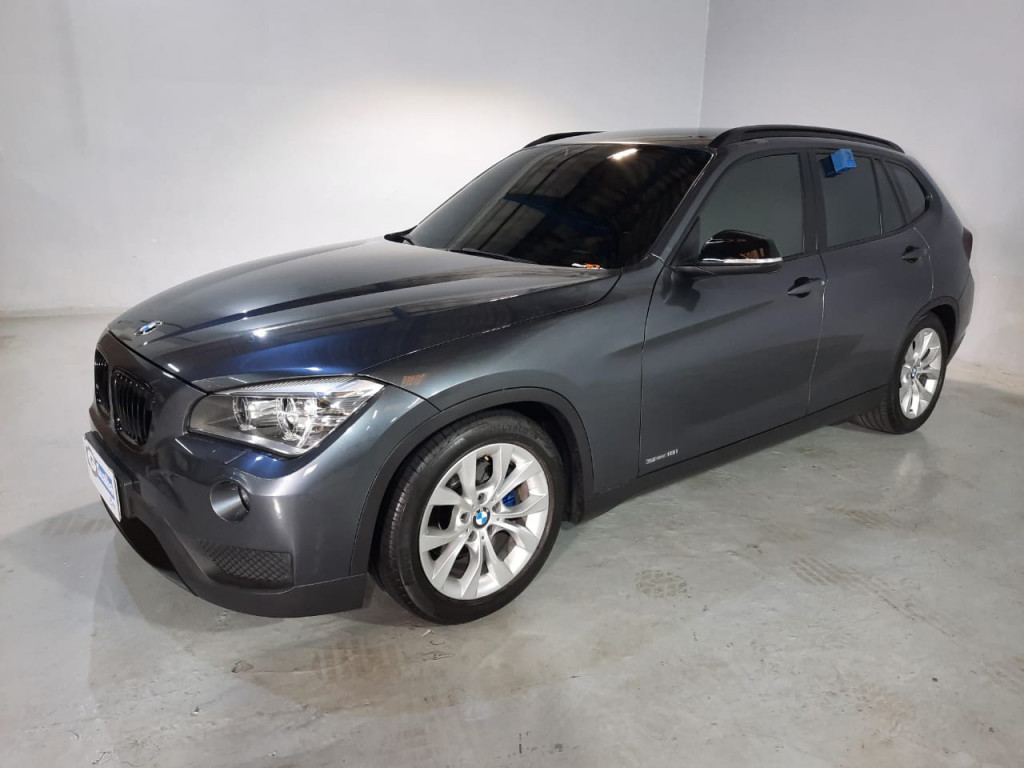 BMW X1 2.0 16V GASOLINA SDRIVE18I 4P AUTOMÁTICO BMW X1 2.0 16V GASOLINA SDRIVE18I 4P AUTOMÁTICO