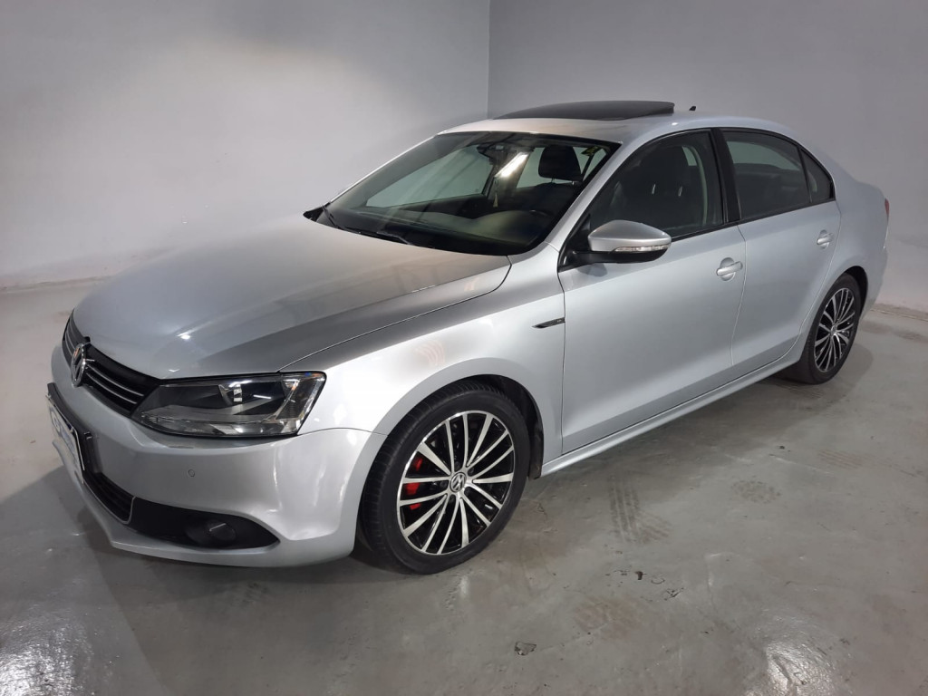 VOLKSWAGEN JETTA 2.0 COMFORTLINE FLEX 4P TIPTRONIC VOLKSWAGEN JETTA 2.0 COMFORTLINE FLEX 4P TIPTRONIC