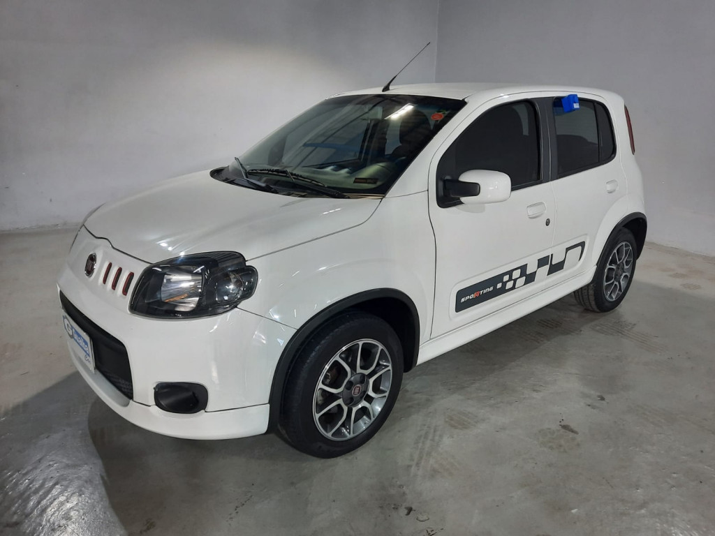 FIAT UNO 1.4 EVO SPORTING 8V FLEX 4P MANUAL FIAT UNO 1.4 EVO SPORTING 8V FLEX 4P MANUAL