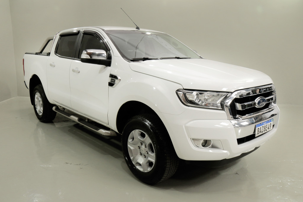 FORD RANGER 2.5 XLT 4X2 CD 8V GASOLINA 4P MANUAL FORD RANGER 2.5 XLT 4X2 CD 8V GASOLINA 4P MANUAL