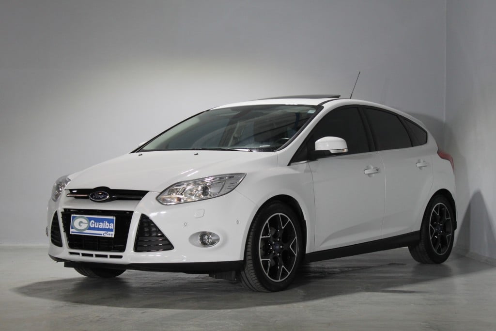 FORD FOCUS 2.0 TITANIUM PLUS 16V FLEX 4P POWERSHIFT AUTOMÁTICO FORD FOCUS 2.0 TITANIUM PLUS 16V FLEX 4P POWERSHIFT AUTOMÁTICO