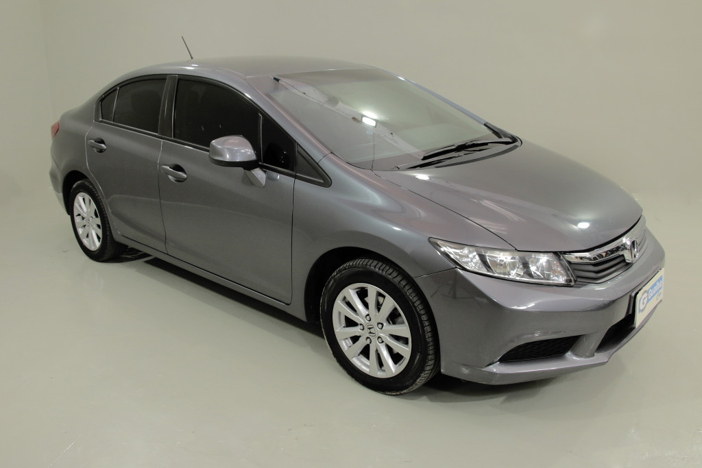 HONDA CIVIC 1.8 LXS 16V FLEX 4P MANUAL HONDA CIVIC 1.8 LXS 16V FLEX 4P MANUAL