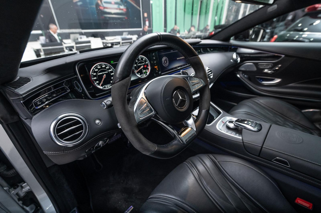 Imagem do veículo MERCEDES-BENZ S63 AMG COUPÉ 5.5T 585CV C/TETO AUT./2015