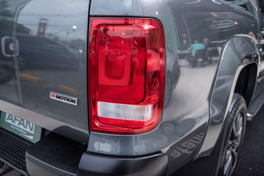 Imagem do veículo VOLKSWAGEN AMAROK COMFORTLINE CD 2.0TDI 180CV 4X4 AUT./2020