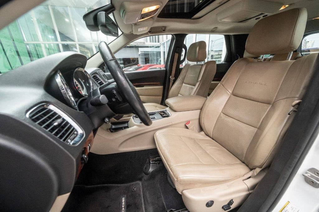 Imagem do veículo DODGE DURANGO CITADEL 3.6 290cv 4WD C/TETO (7L) AUT./2013