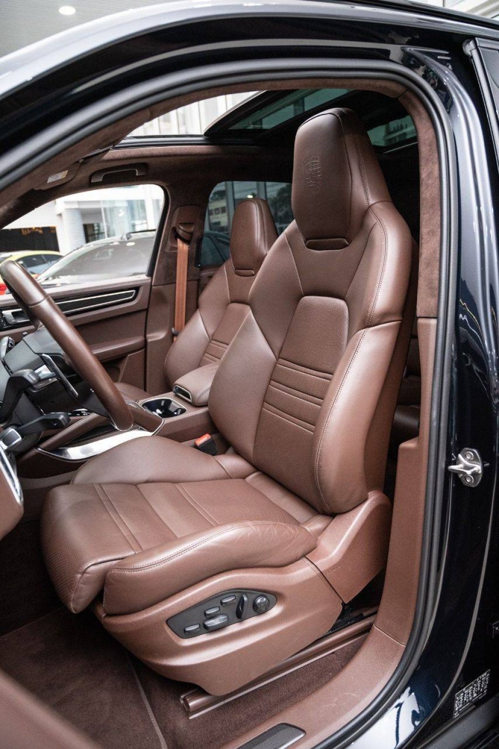 Imagem do veículo PORSCHE CAYENNE TURBO 4.0T 550CV AWD C/TETO AUT./2023