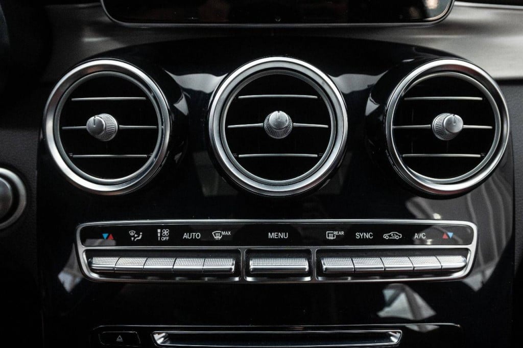 Imagem do veículo MERCEDES-BENZ GLC250 COUPE 2.0T 211CV 4MATIC C/TETO AUT./2018