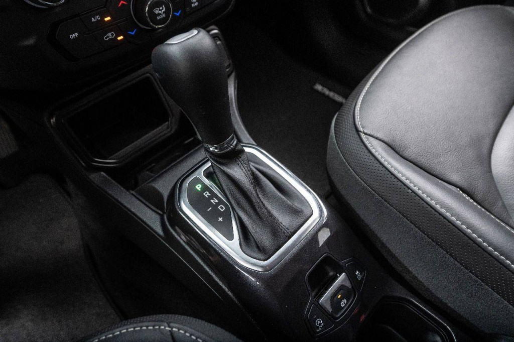 Imagem do veículo Jeep Renegade Longitude T270 1.3t 185cv Aut.2024