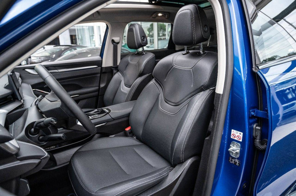 Imagem do veículo GWM HAVAL H6 PREMIUM 1.5T 393CV AWD C/TETO AUT./2024 (HYBRID)