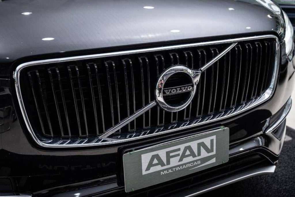 Imagem do veículo VOLVO XC90 T6 MOMENTUM 2.0T 320CV 7L AUT./2016