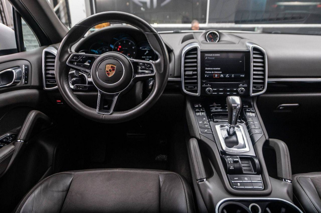 Imagem do veículo Porsche Cayenne Platinum Edition 3.6 300cv 4wd C/teto Aut./2018