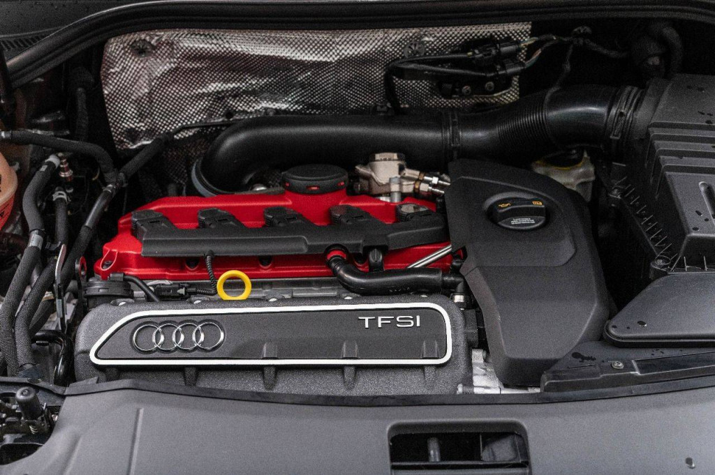 Imagem do veículo AUDI RSQ3 2.5T 340CV 4WD AUT./2017