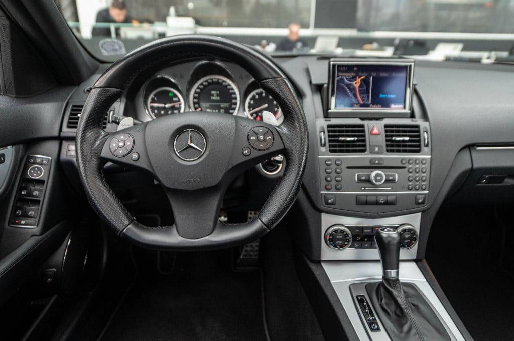 Imagem do veículo Mercedes-benz C 63 Amg 6.2 457cv Cteto Aut.2011