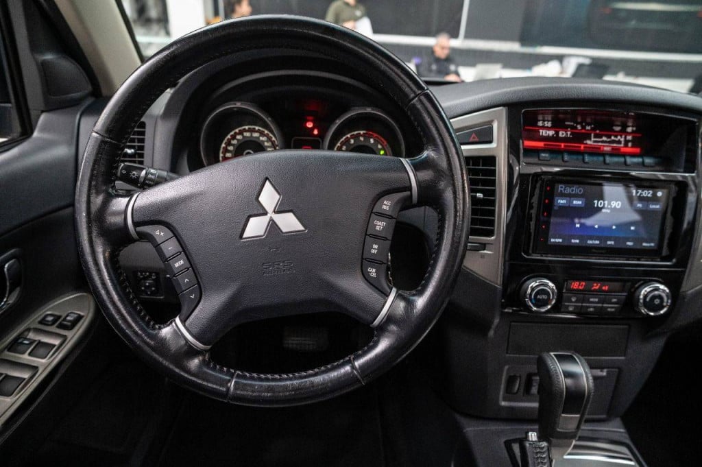 Imagem do veículo Mitsubishi Pajero Full Hpe 3.2tdi 200cv 4wd 7l Cteto Aut.2019